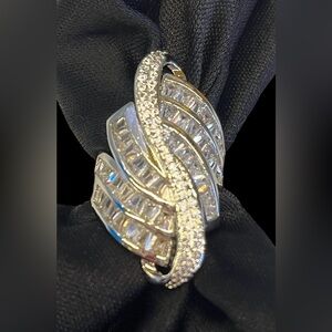 Beautiful simulated diamond cocktail ring